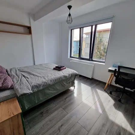Cozy Near City Center, Parks And Metro Rum i privatbostad