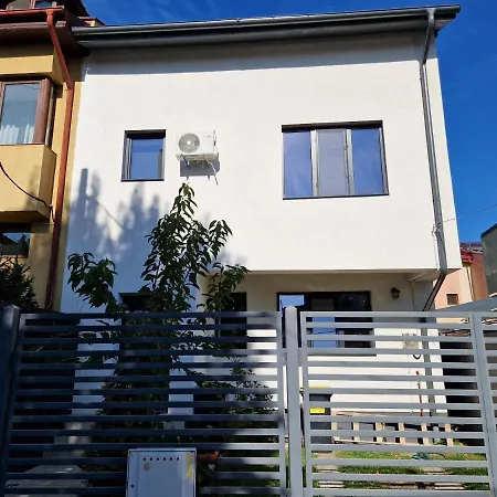 Cozy Near City Center, Parks And Metro *